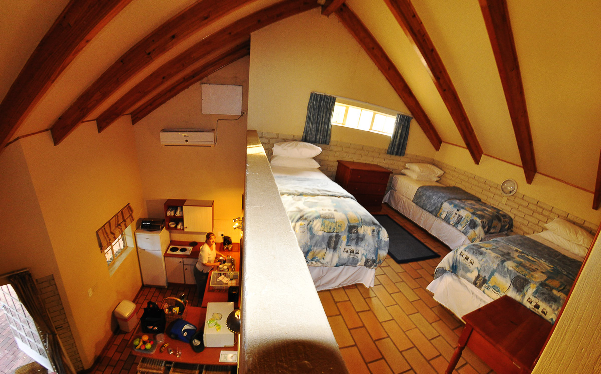 Bakgatla chalet loft