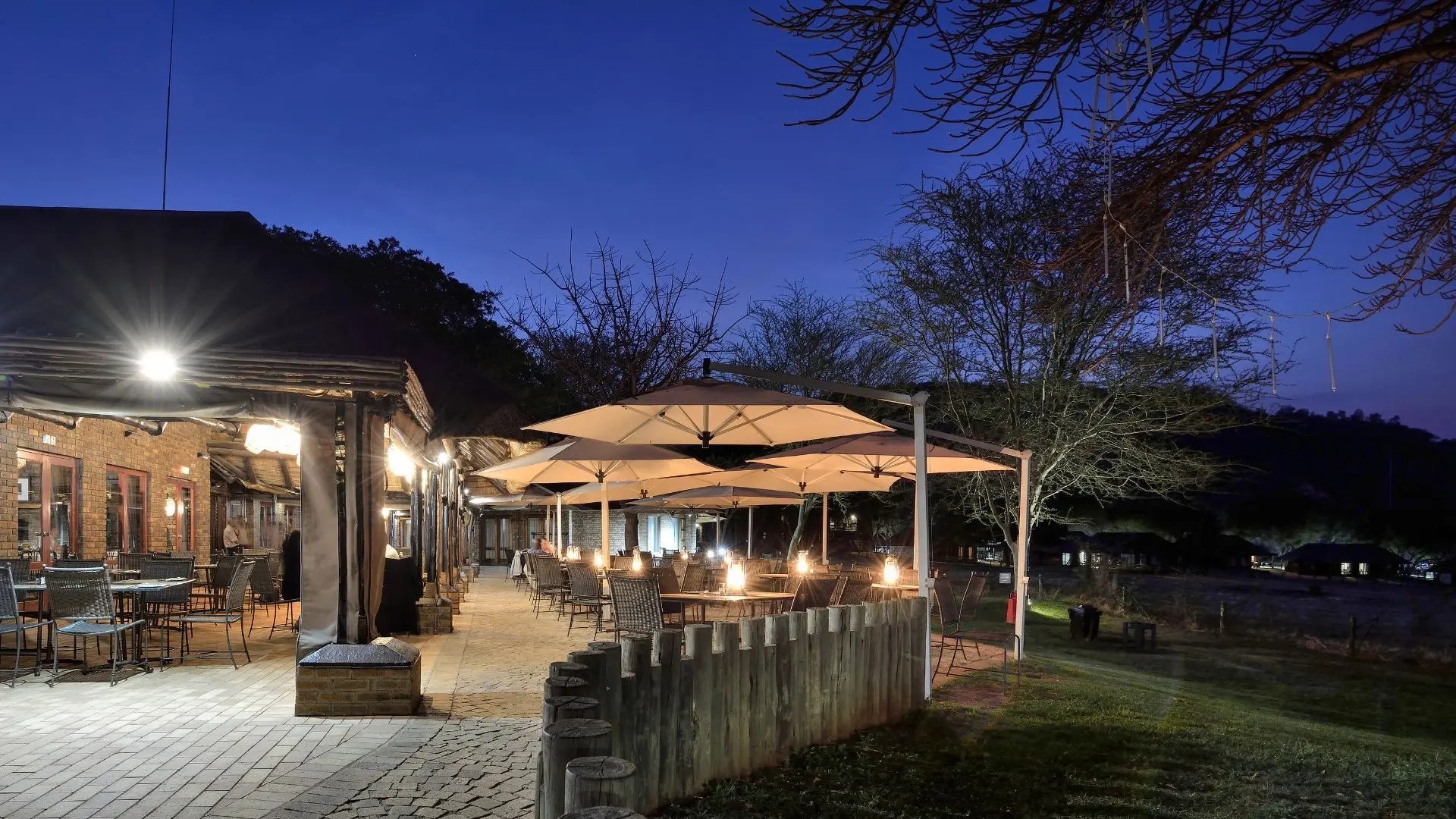 Marula grill and terrace restaurant at Bakubung Bush Lodge in Pilanesberg