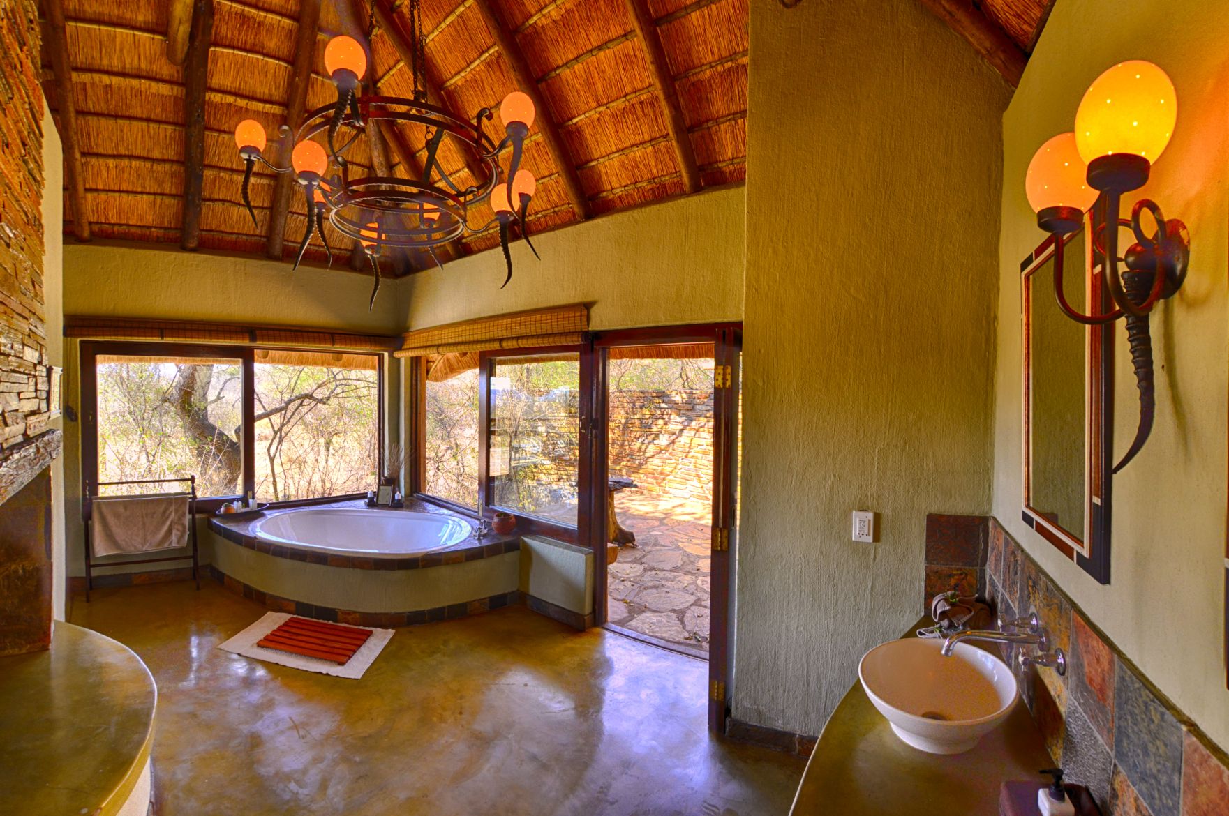 Motswiri Private Safari Lodges bathroom