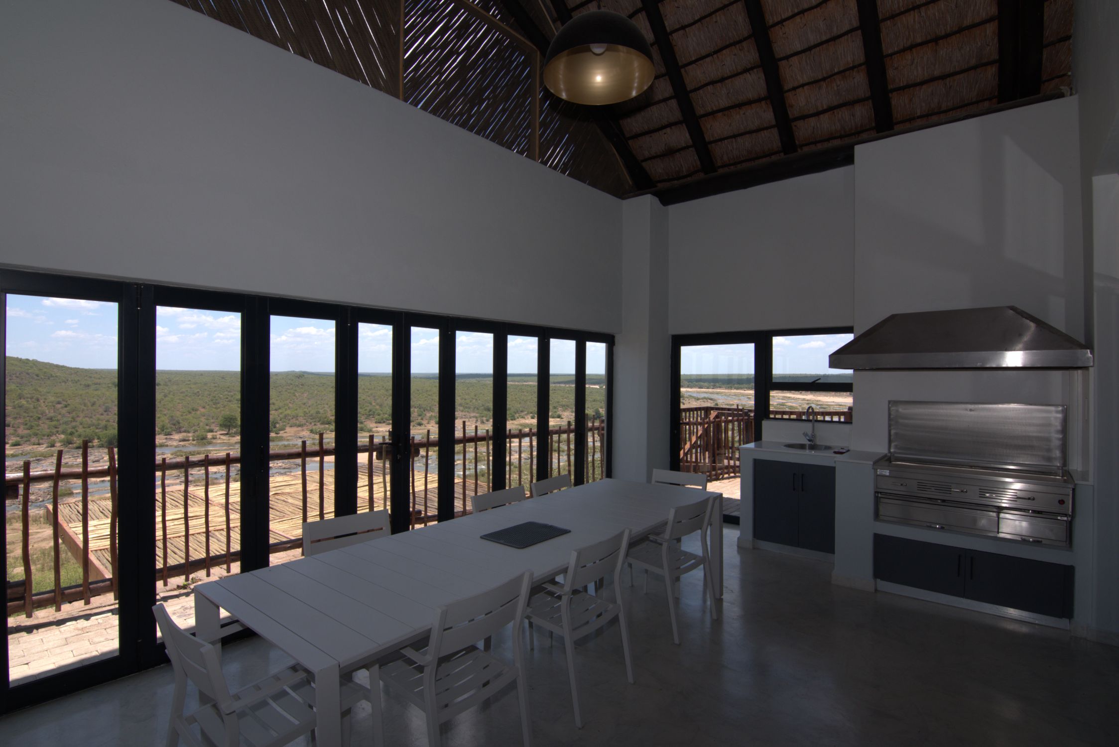 enclosed braai area at Nshawu Guest house