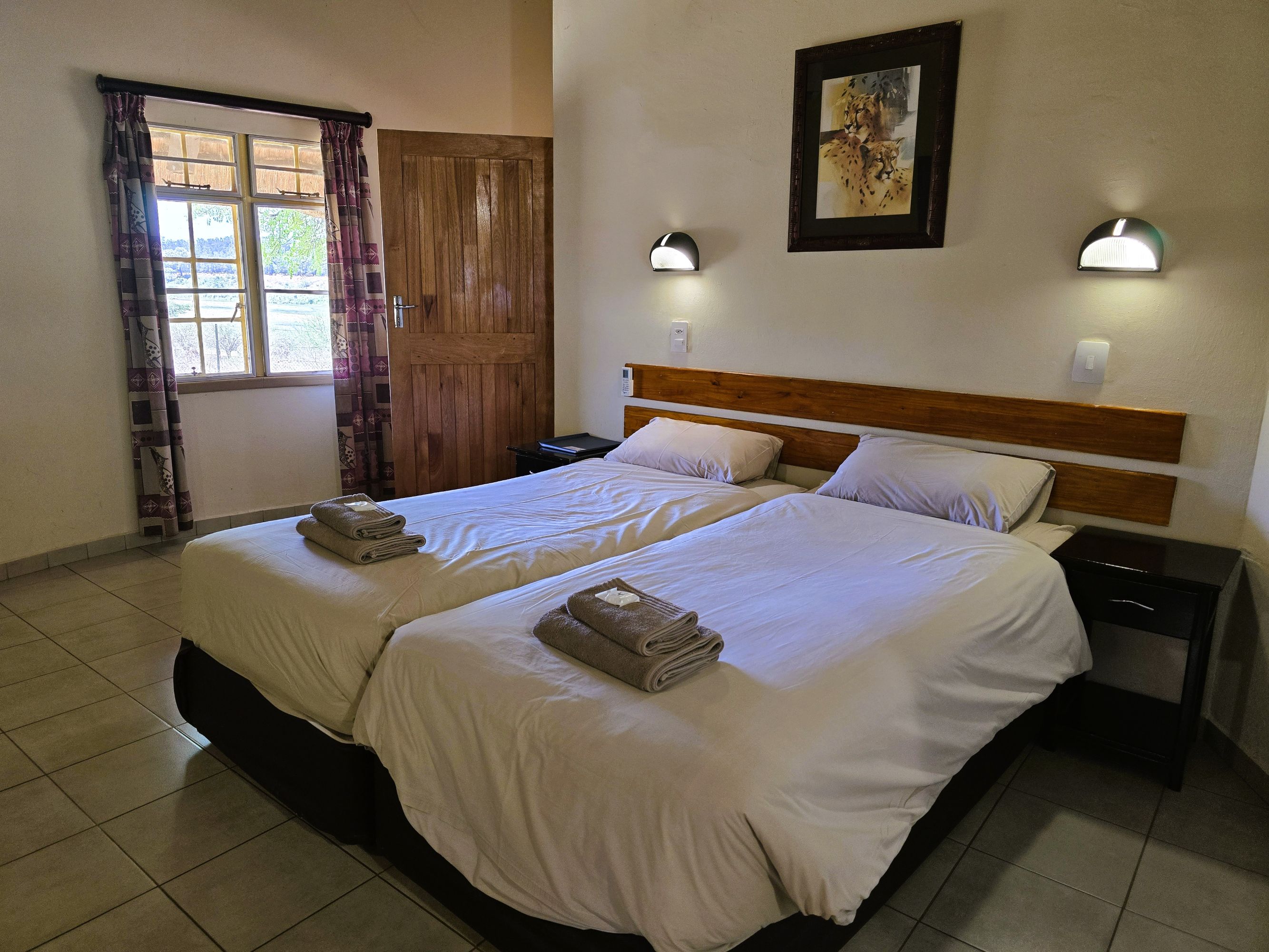 Crocodile Bridge inside unit 9