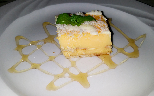 Dessert time at Desert Horse Inn