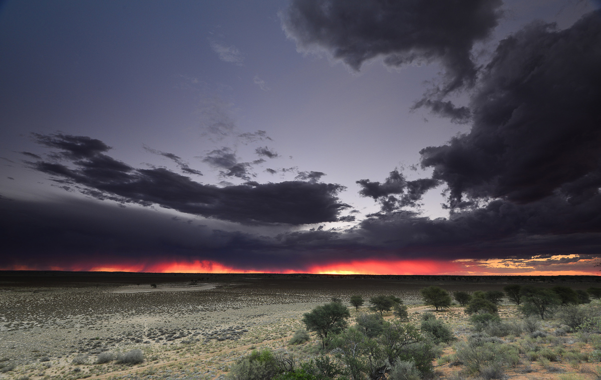 Dramatic sunset at Polentswa