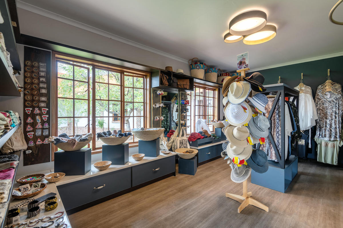 Curio shop at Etosha Safari Lodge
