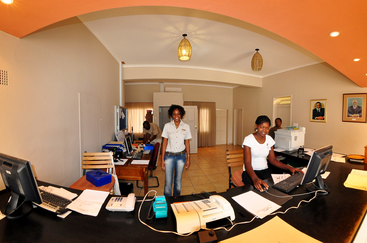 Halali camps reception area