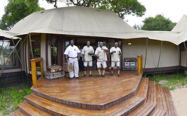 Hamilton's welcoming committee Hamilton's welcoming committee