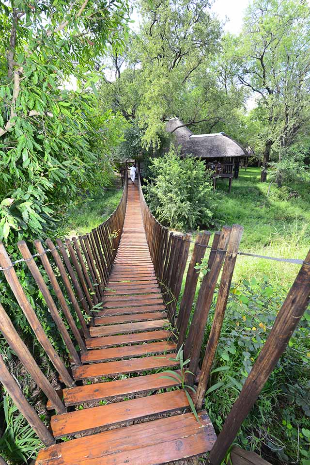 Swing bridge Swing bridge