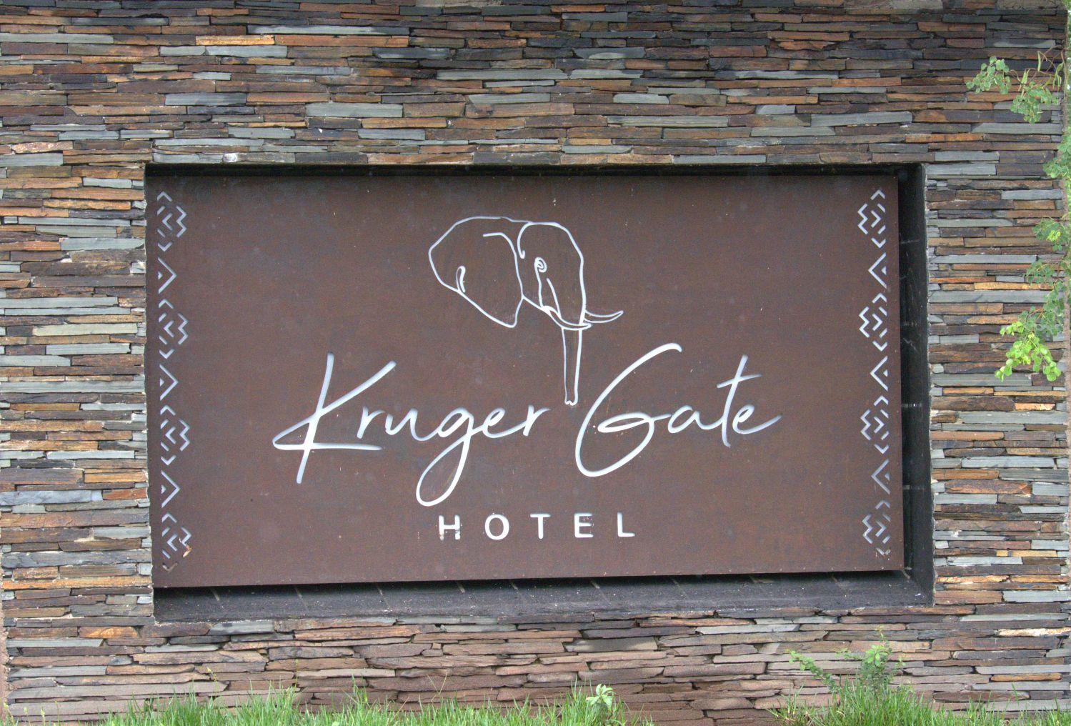 Kruger Gate Hotel entrance sign