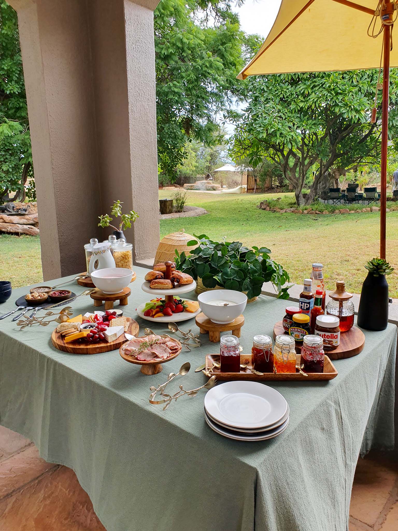 Last Word Madikwe breakfast spread