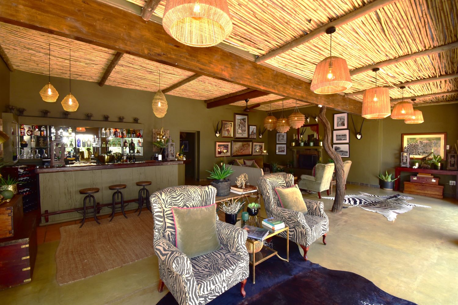 Last Word Madikwe lounge and bar area Last Word Madikwe lounge and bar area