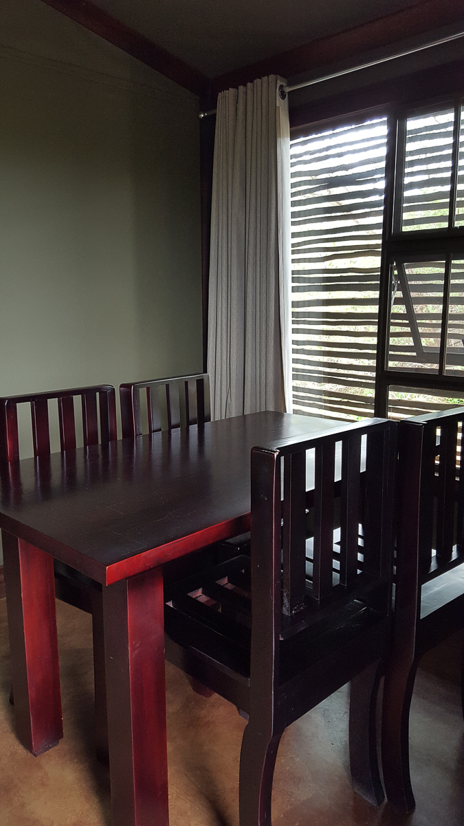 dining room in Lower Sabie Safari tent
