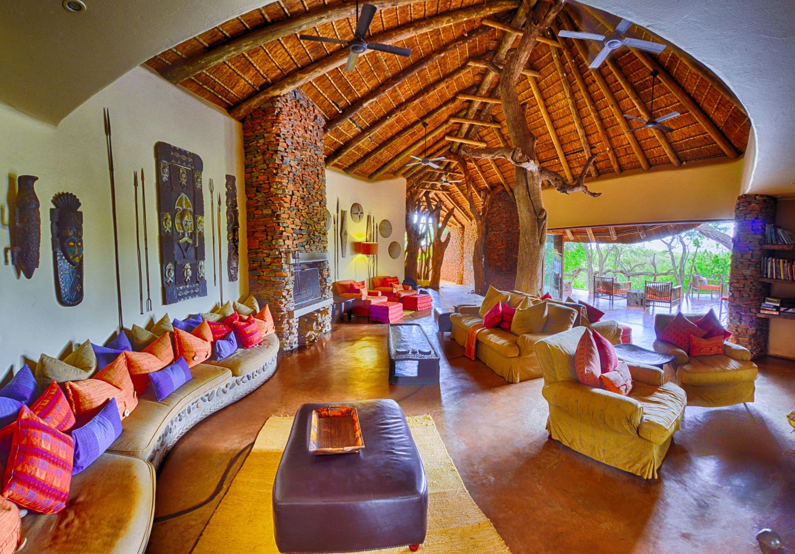 Lounge at Makanyane Safari Lodge