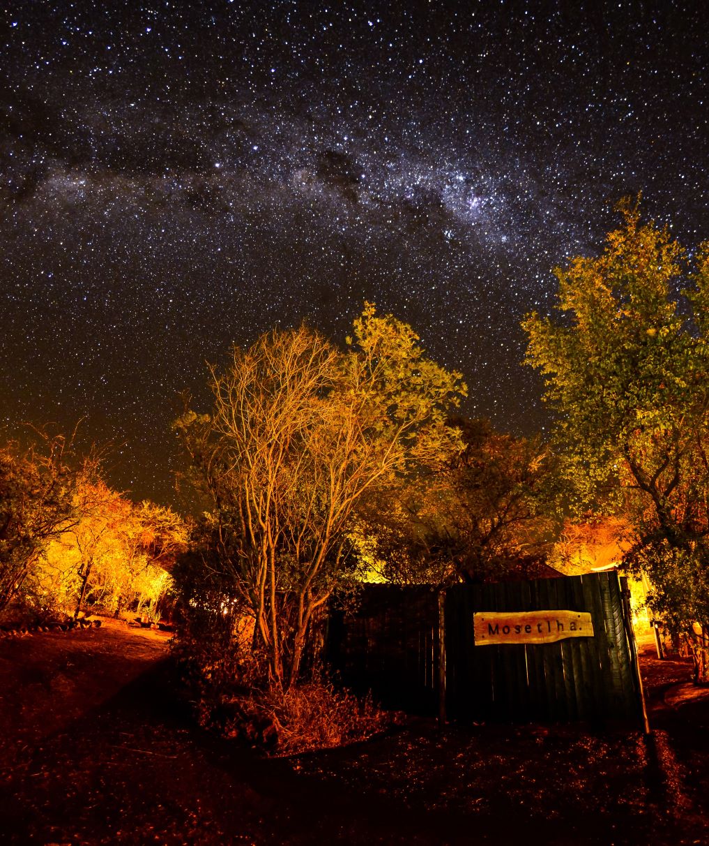 The milkyway over Mosetlha Bush Camp entrance
