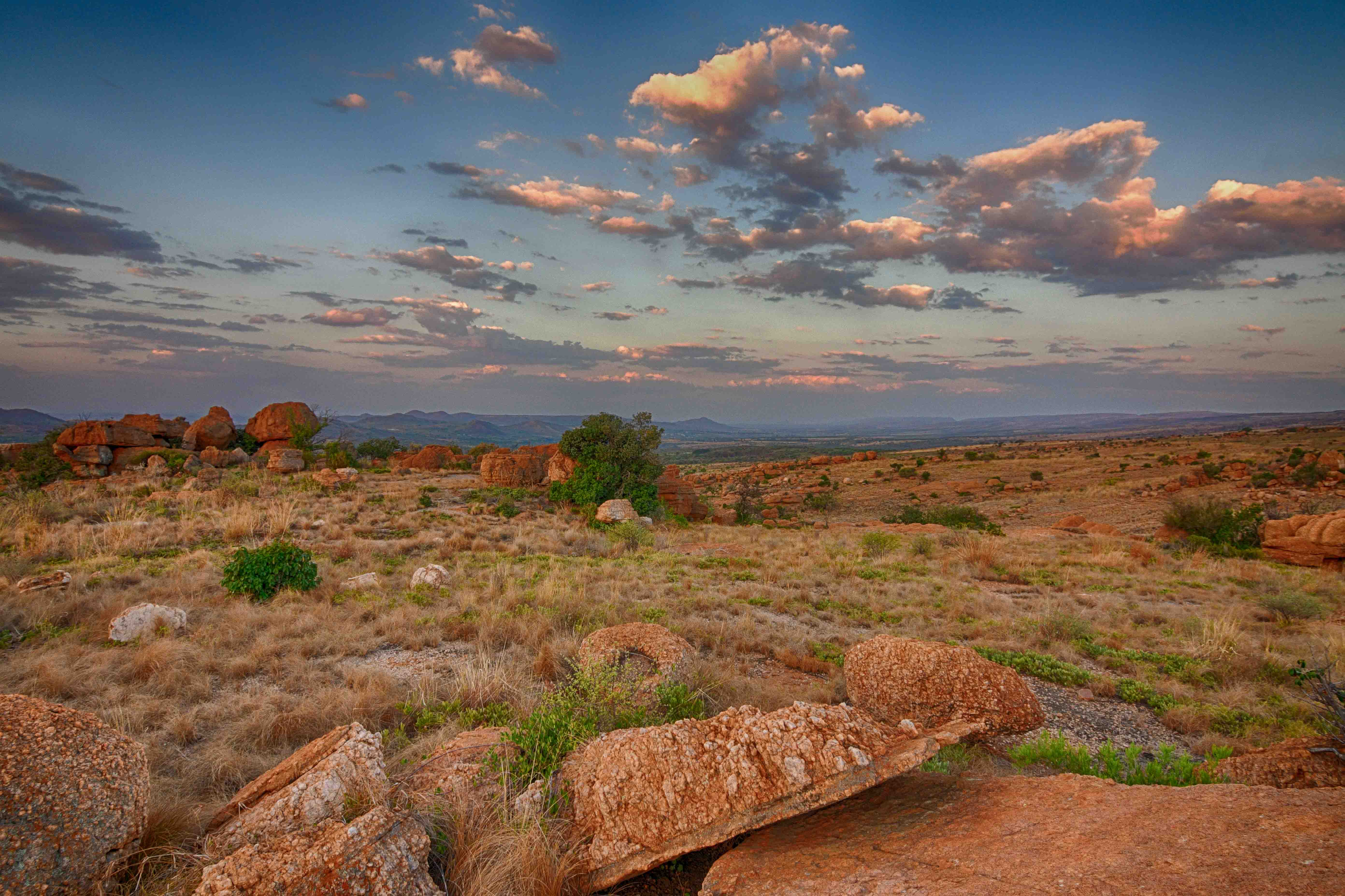 Milorho Lodge hiking trail landscape