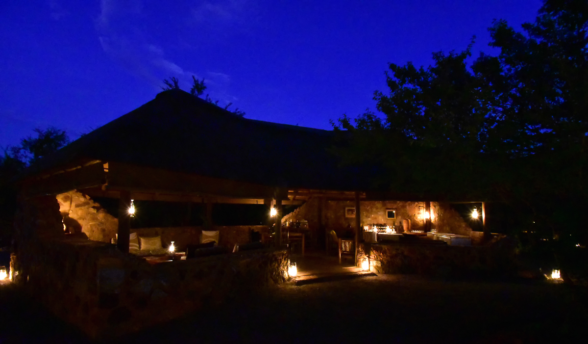 Mosetlha lounge at blue hour
