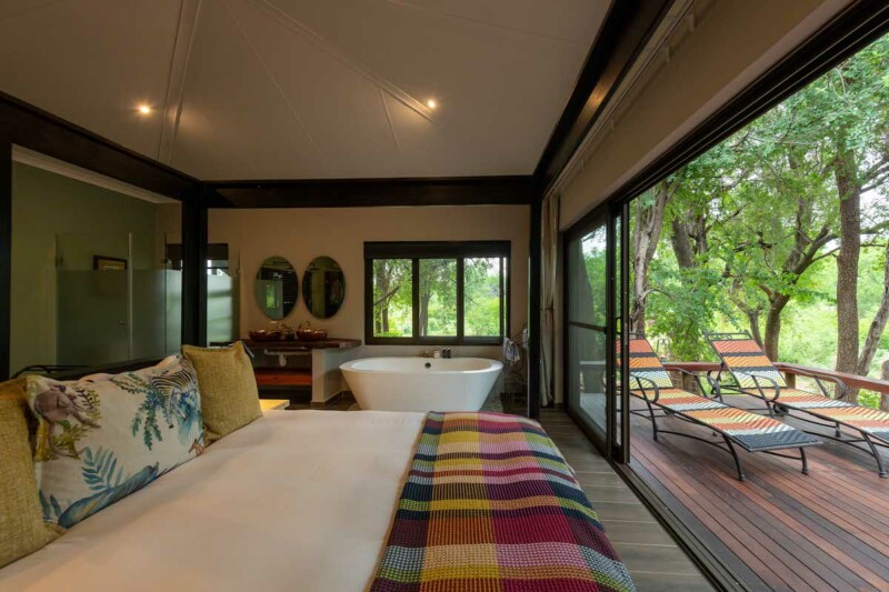 Jacis Safari Lodge 2nd bedroom at Nare Suite
