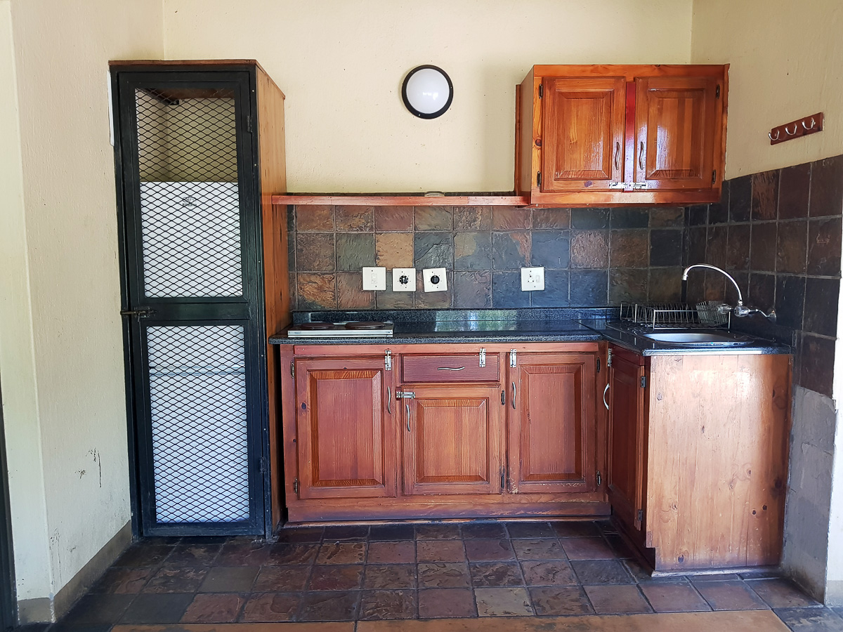 Bungalow kitchen in Orpen rest camp