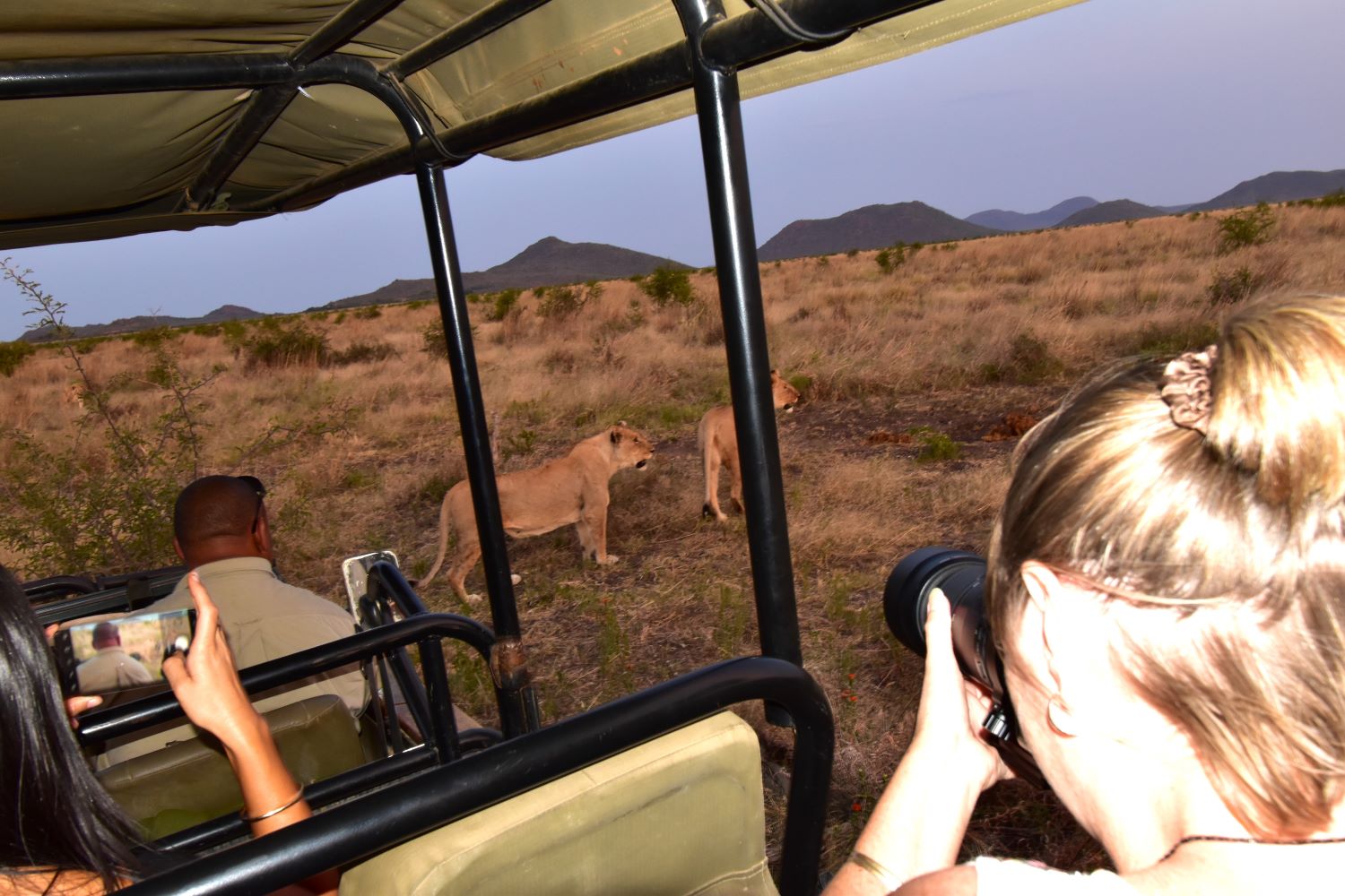 Jen Photographing on game drive at Buffalo Ridge Lodge