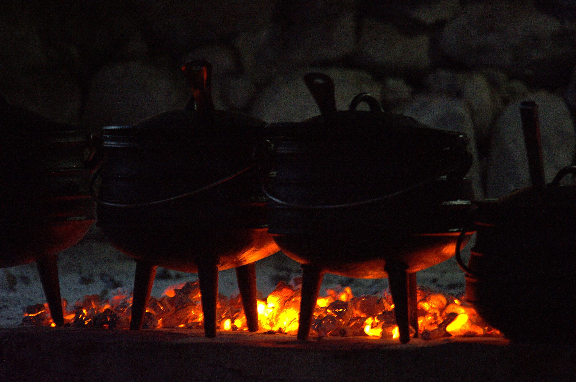 Pots at the boma at Etali Safari Lodge