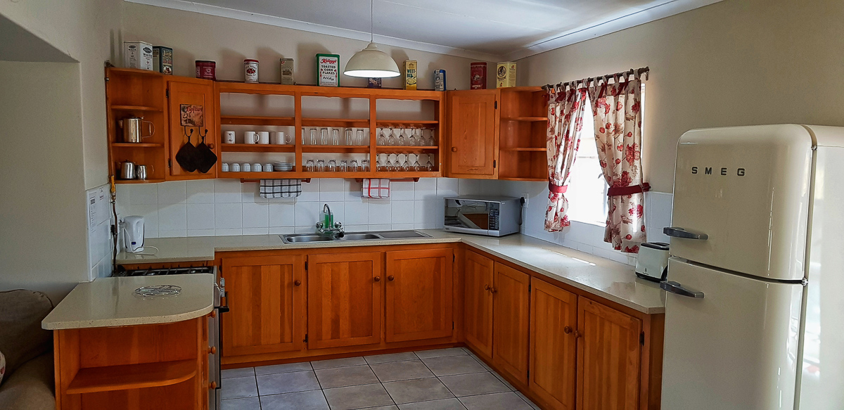 Punda Russell cottage kitchen