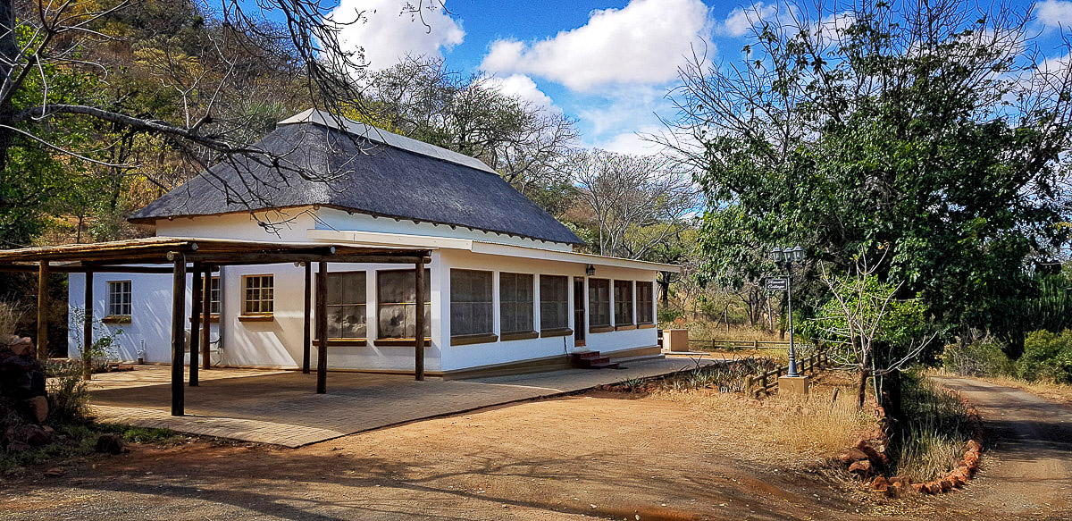 Russell Guest Cottage at Punda