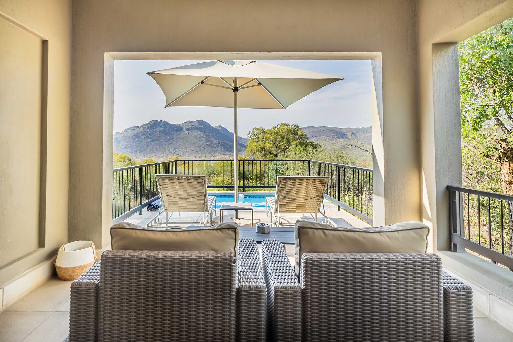 Executive suite outdoor area at Shepherds Tree Game Lodge