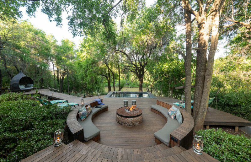 The deck at Jacis Safari Suite