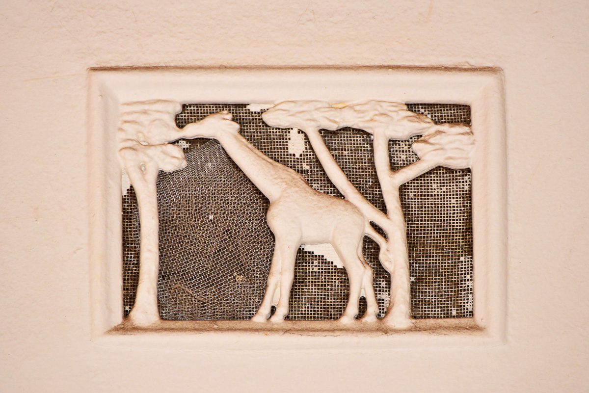 Shingwedzi Giraffe air brick