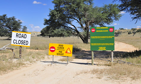 No entry sign at Nossob road No entry sign at Nossob road