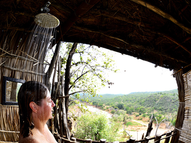 Bush shower