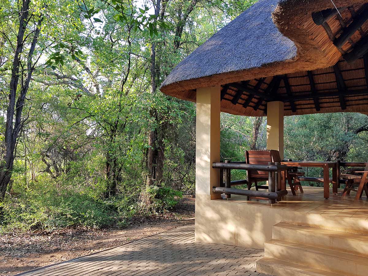 Sirheni Bushveld camp chalet