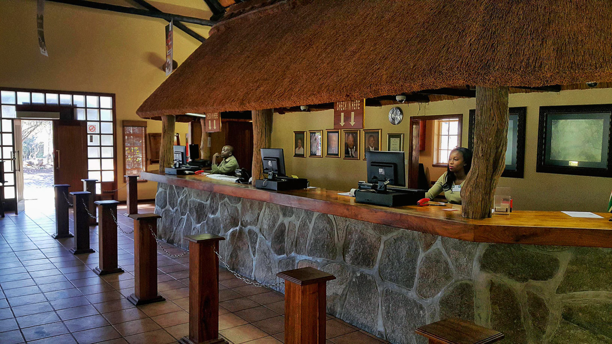 Skukuza camps reception area