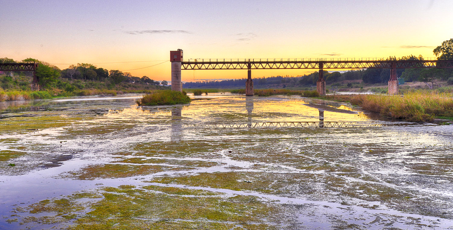 Sunrise at Crocodile bridge in the Southern Kruger National Park