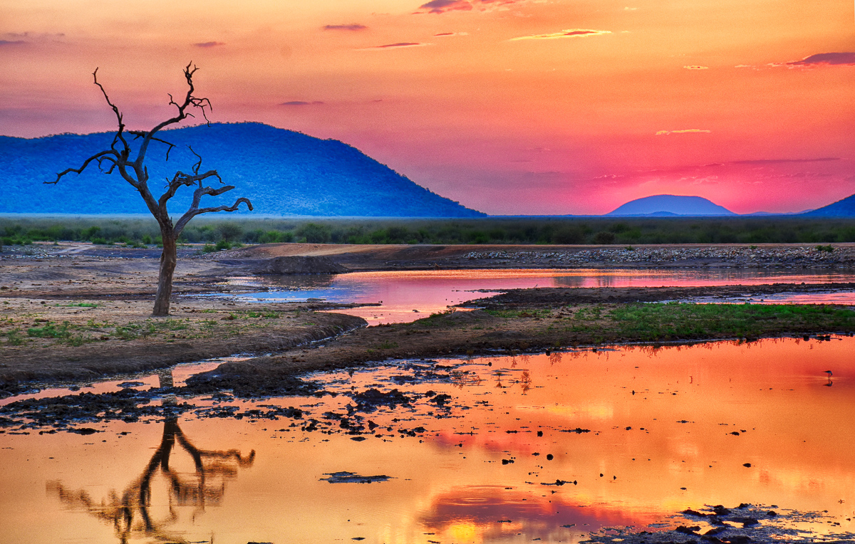 Tlou dam sunset 'painting'
