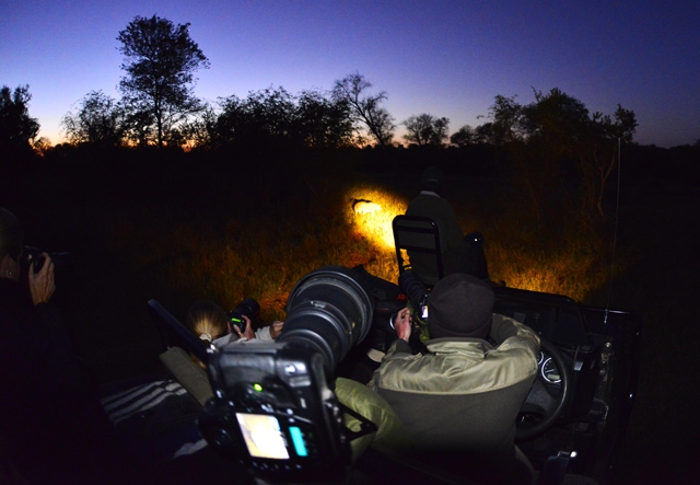 Photographing on a night drive Photographing on a night drive