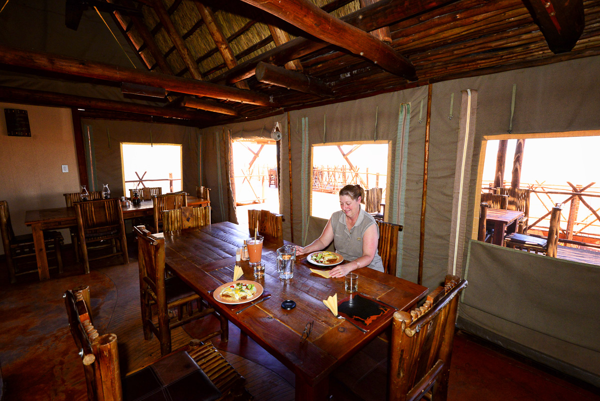 Lunch in Xaus Lodge dining room