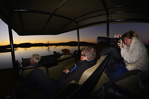 Shooting at sunset with Johnny from Mosetlha Bush Camp