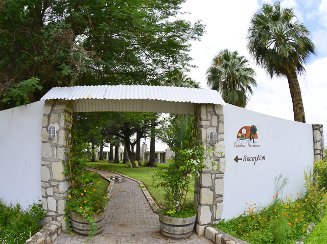 Kalahari Farmhouse entrance