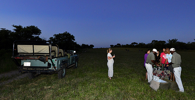 Sundowners on Idube game drive Sundowners on Idube game drive