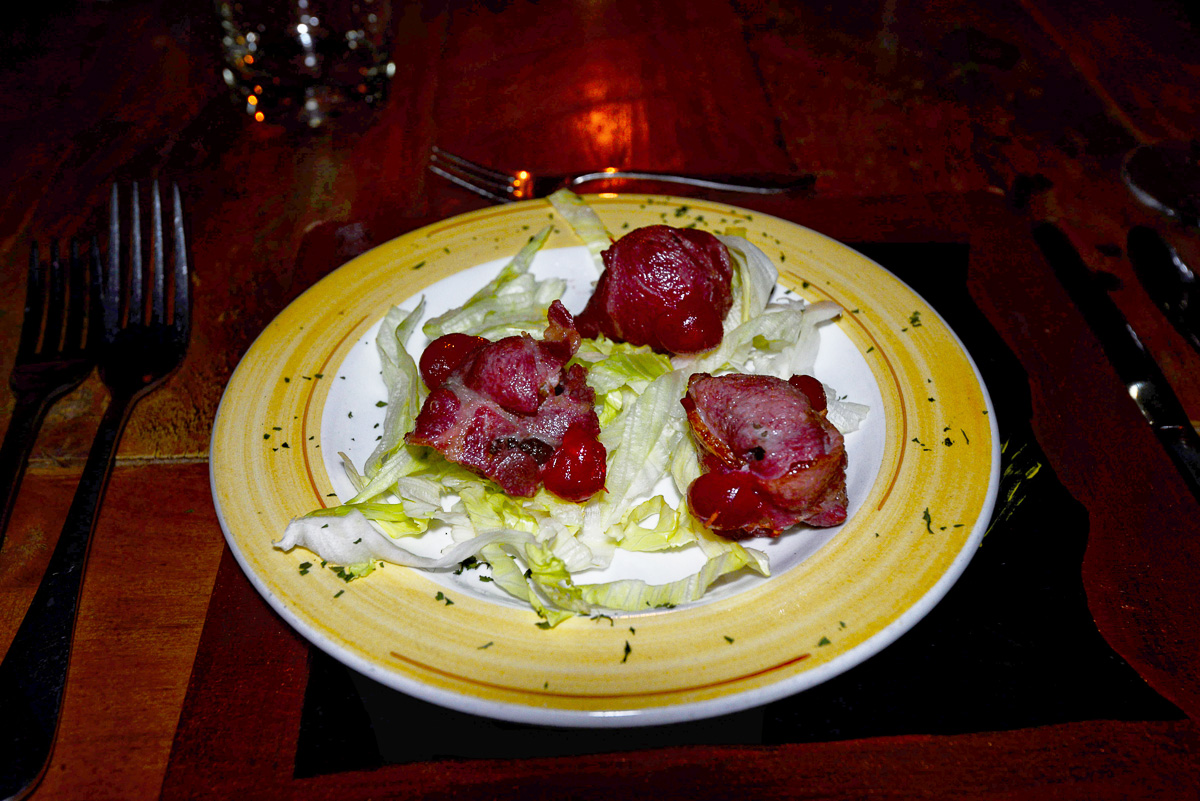 Our starter of bacon rolls on a bed of lettuce at Xaus Lodge in the Kalahari