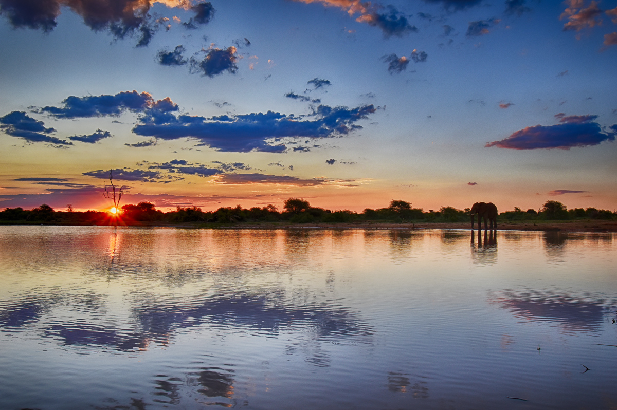 sunset at Kolobeng dam 2